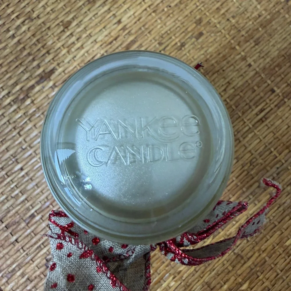 Yankee Candle Polar Express Believe 22oz Large Jar Cardamom Ginger NEW